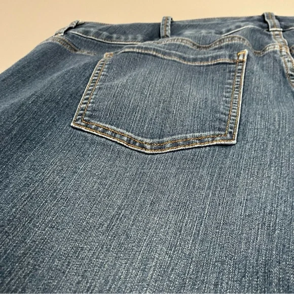 Torrid First at Fit Women's Blue Jegging Crop Jeans, Size 24 - Picture 8 of 12